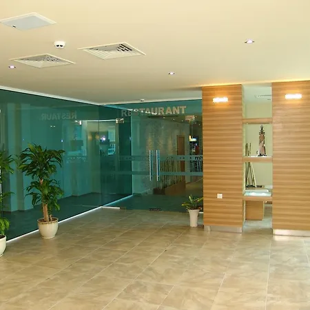 Marina Club מלון דירות