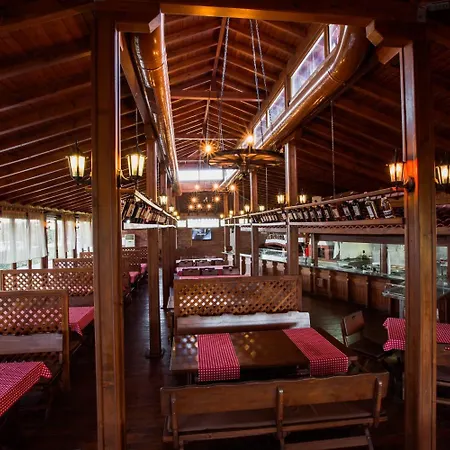 Marina Club アパートホテル ポモリエ