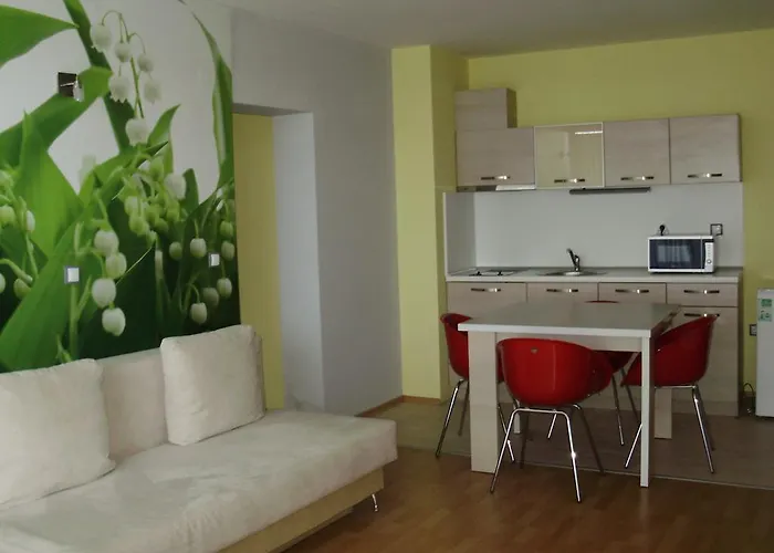 Marina Club Apartmanhotel