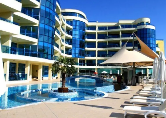 Marina Club Apartmanhotel Pomorie
