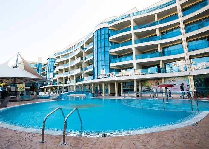 Marina Club Apartmanhotel Pomorie