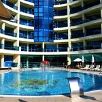 Marina Club Lägenhetshotell 4*