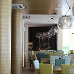 Marina Club 아파트호텔 포마리