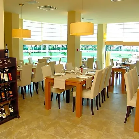 Marina Club פומורי