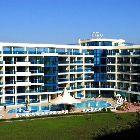 Marina Club 4*