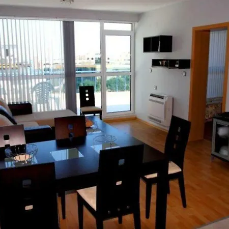 Marina Club Апартхотел 4*