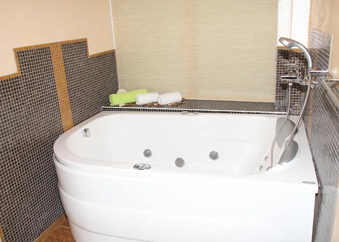 Апарт-отель Marina Club 4*