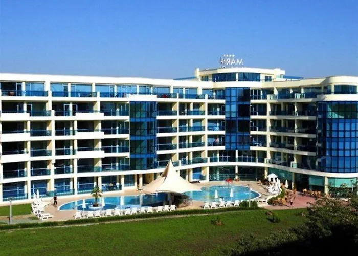 Marina Club 4*
